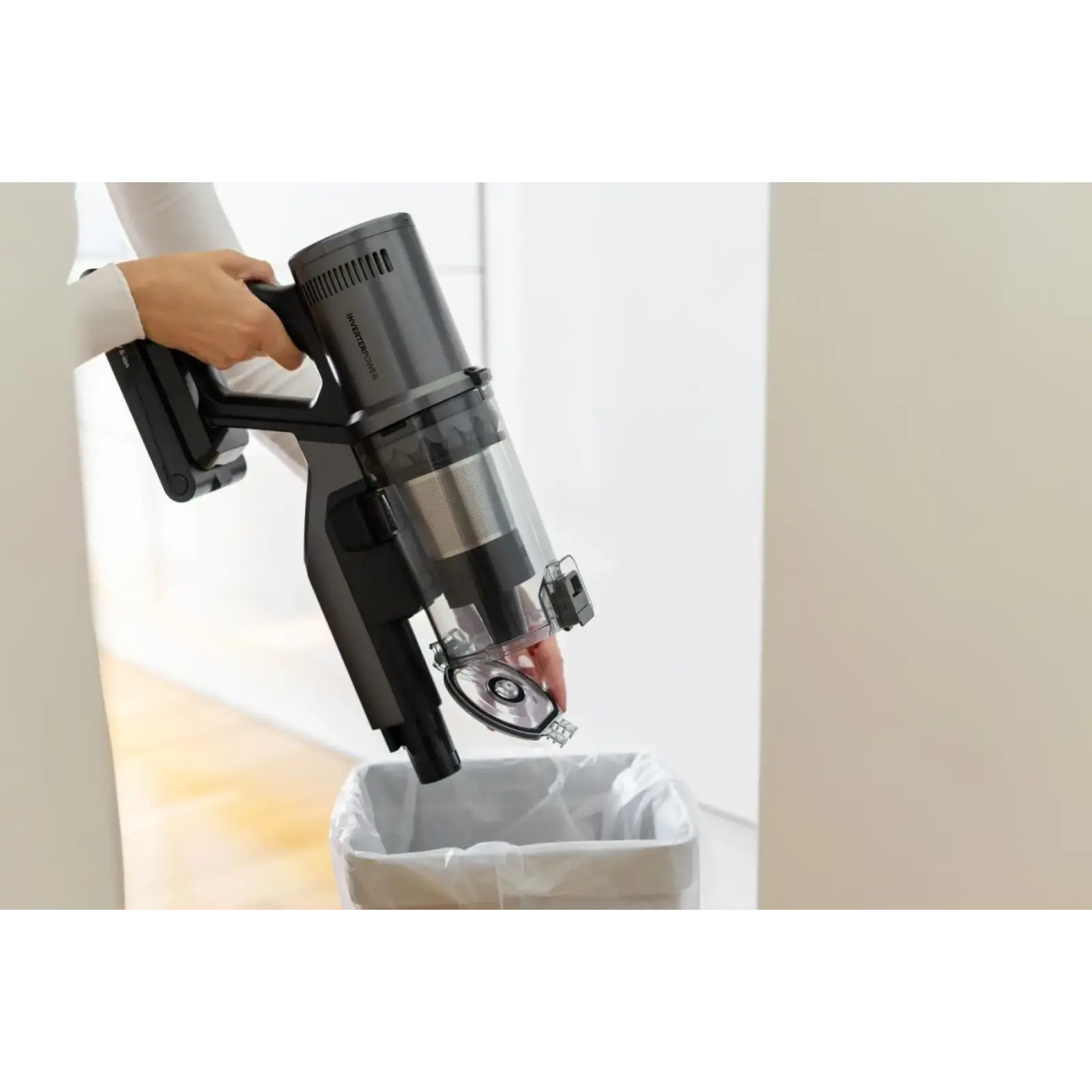 Аккумуляторный пылесос Gorenje SVC296749NEBL (V24P01FP2960EU) UA