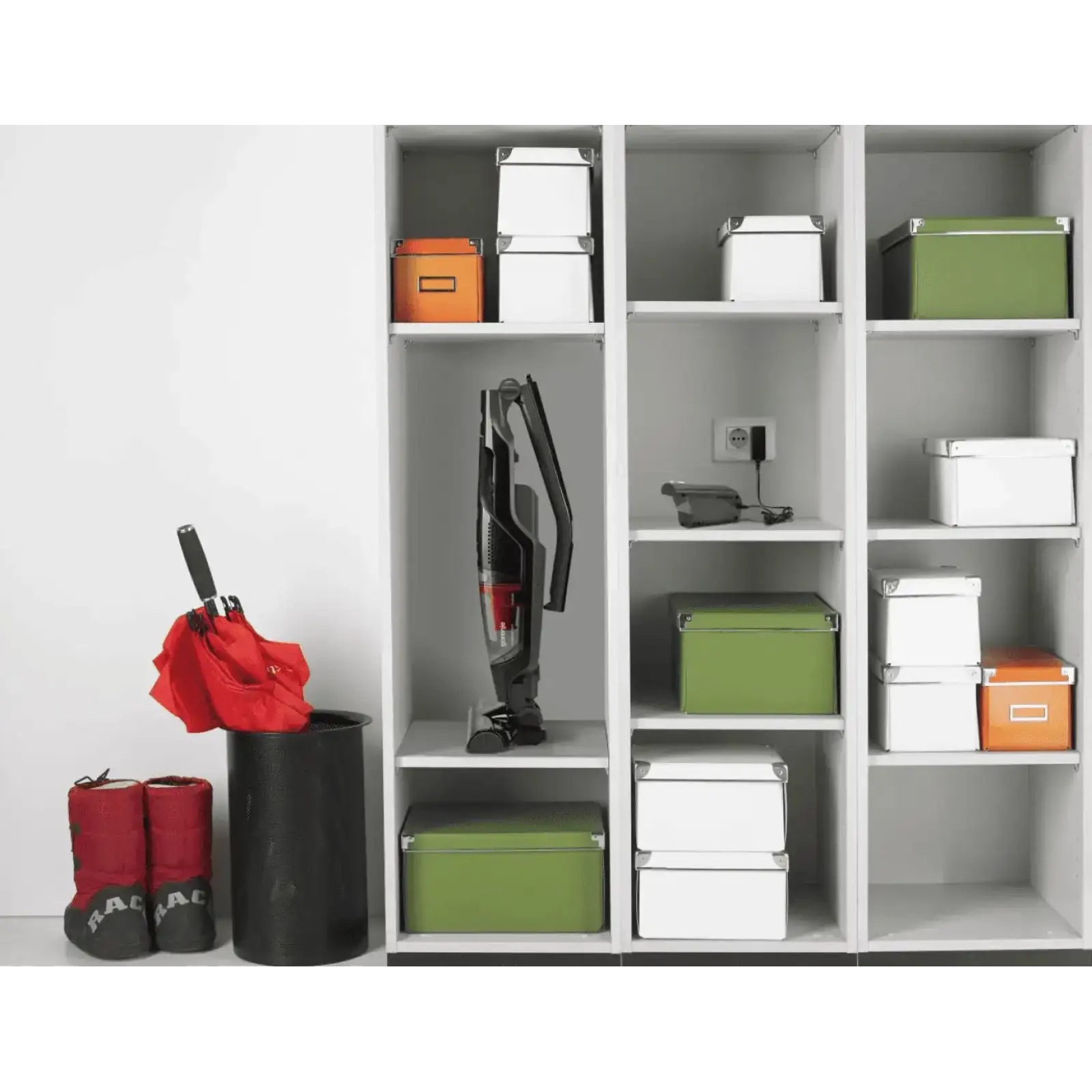 Аккумуляторный пылесос Gorenje SVC216GFBK UA