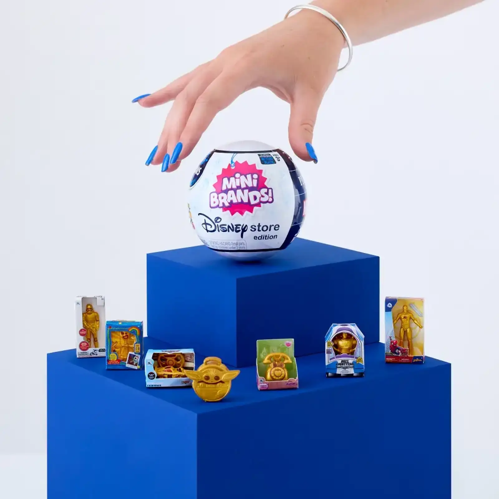 Игровой набор Zuru Mini Brands DISNEY STORE Фигурки-сюрприз в шаре 5 шт. в ассортименте UA