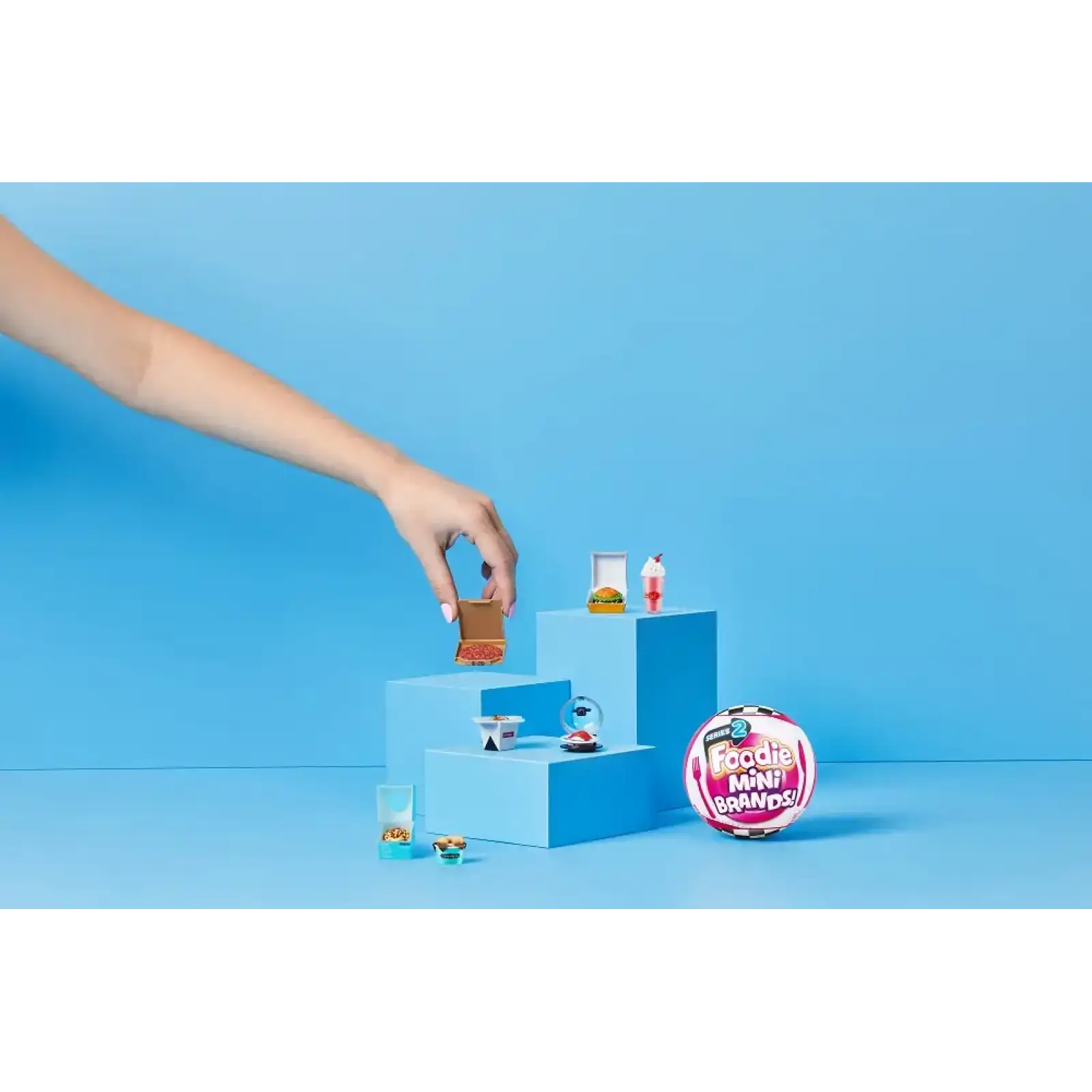 Игровой набор Zuru Mini Brands FOODIE Фигурки-сюрприз в шаре 5 шт. в ассортименте UA