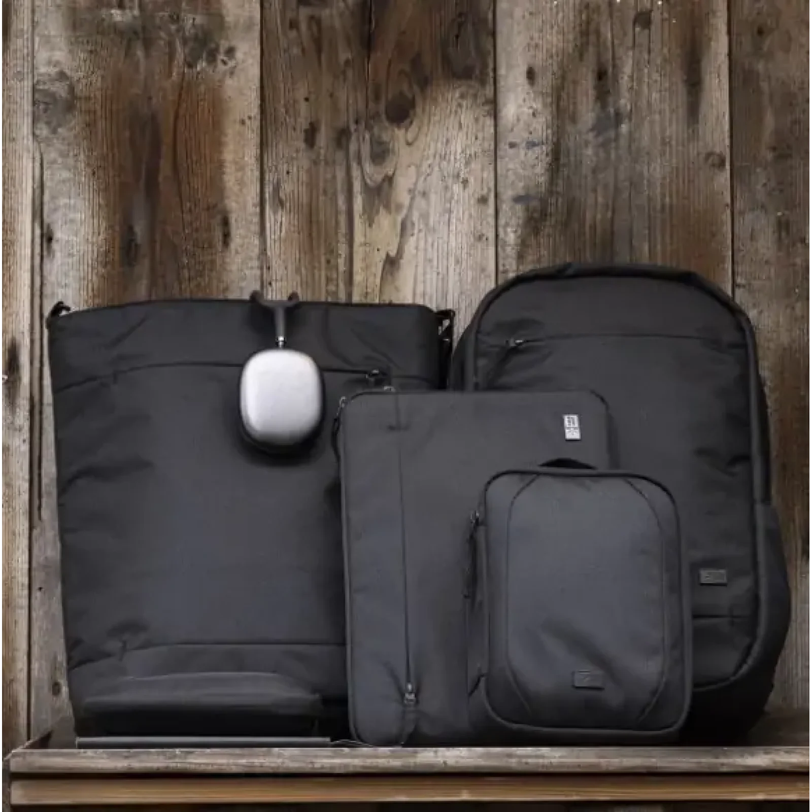Сумка для ноутбука CASE LOGIC Invigo Eco Sleeve 15.6