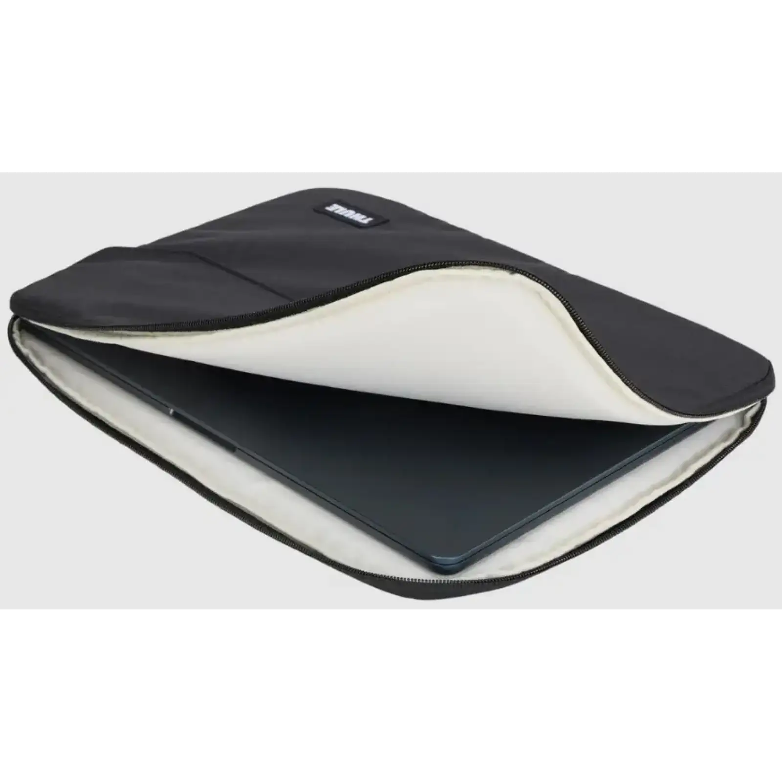 Сумка Thule Lithos Sleeve MacBook Air 15