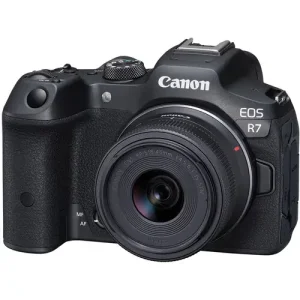 Цифрова дзеркальна фотокамера Canon EOS R7 Body UA