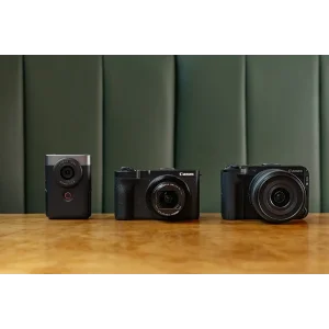Цифрова камера CANON EOS R50 V RF-S 14-30 IS STM PZ Content Creator Kit UA
