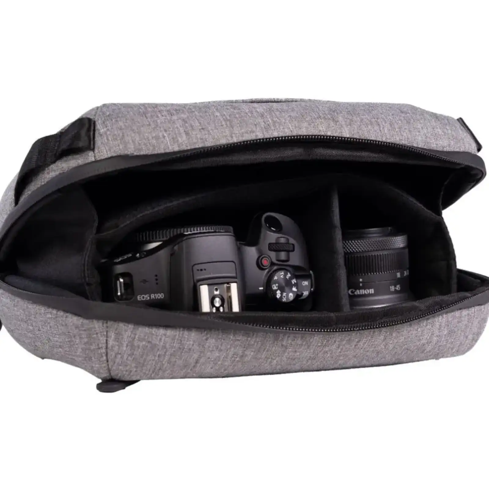 Цифровая камера Canon EOS R100 RF-S 18-45 IS STM Travel Kit UA