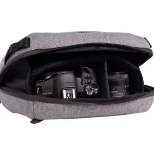 Цифровая камера Canon EOS R100 RF-S 18-45 IS STM Travel Kit UA