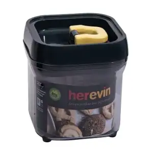 Контейнер Herevin Black and Yelow 0.7 л (161201-582) UA