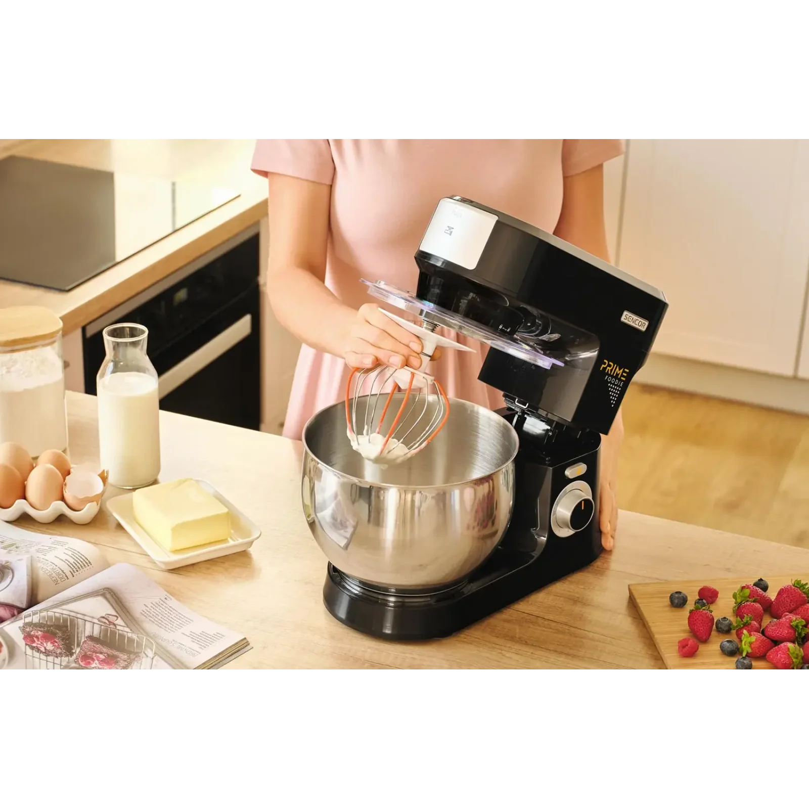 Кухонный комбайн Sencor STM 3741BK UA