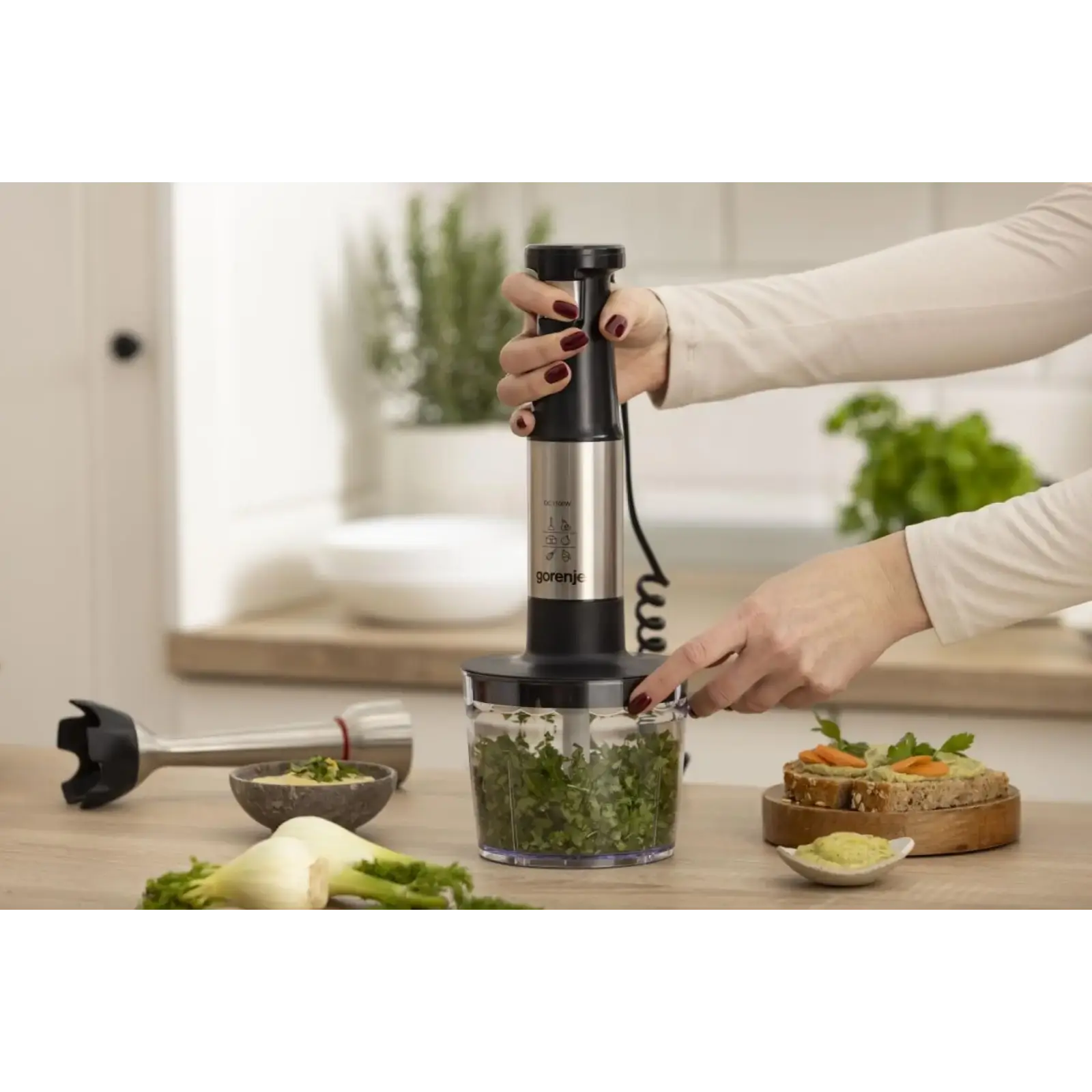 Погружной блендер Gorenje HBX1500VS UA
