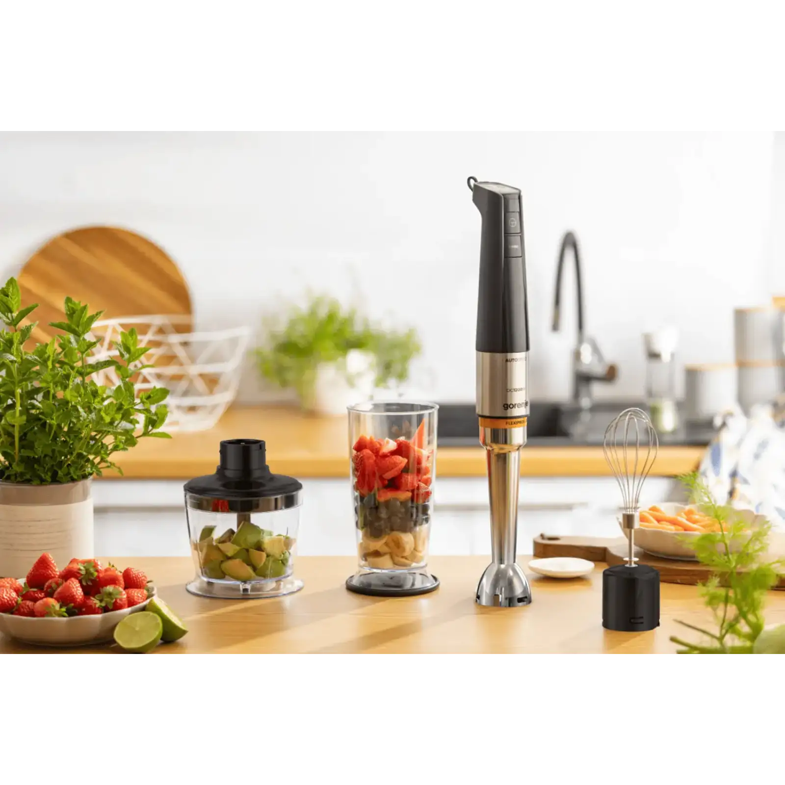 Погружной блендер Gorenje HBX1200EB UA