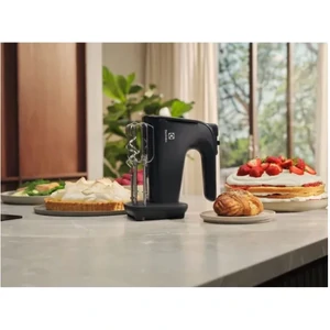 Ручной миксер Electrolux EHM4B UA