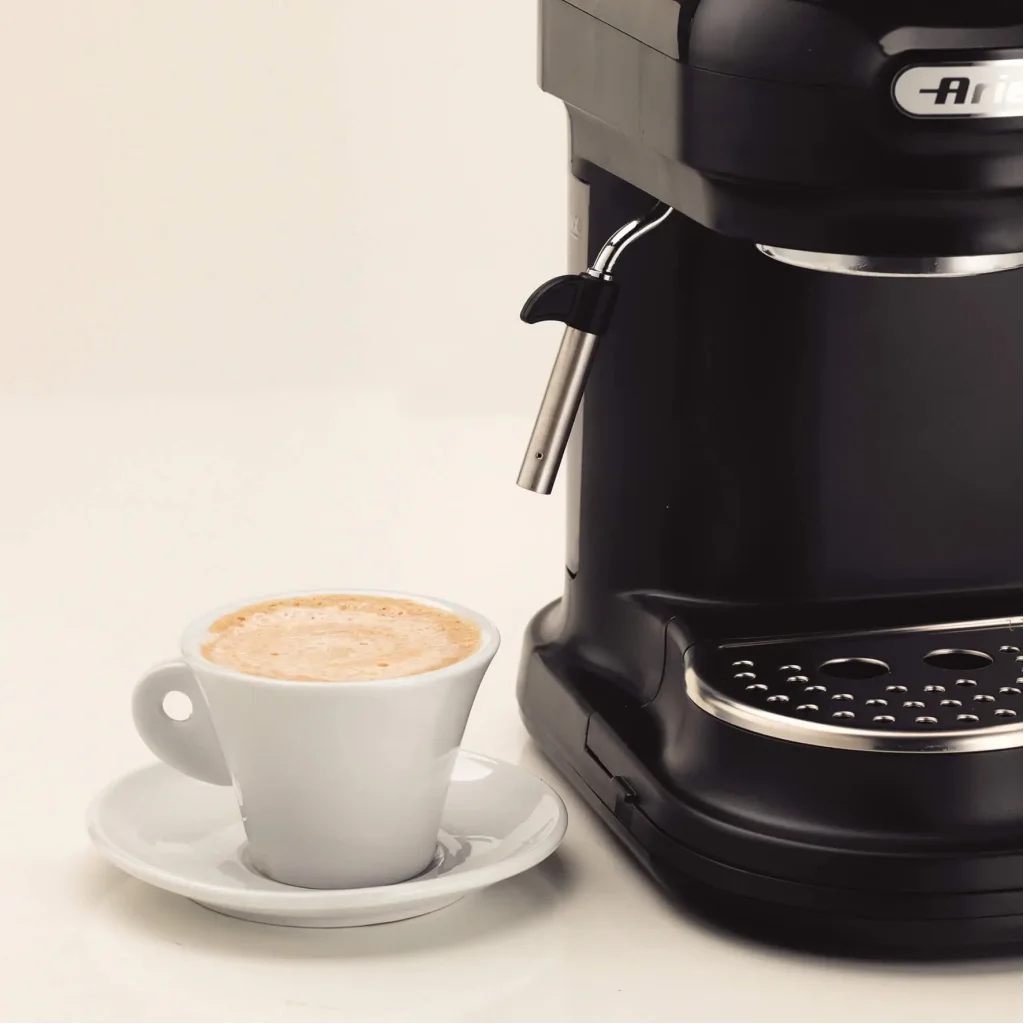 Кофеварки эспрессо ARIETE 1318 black UA