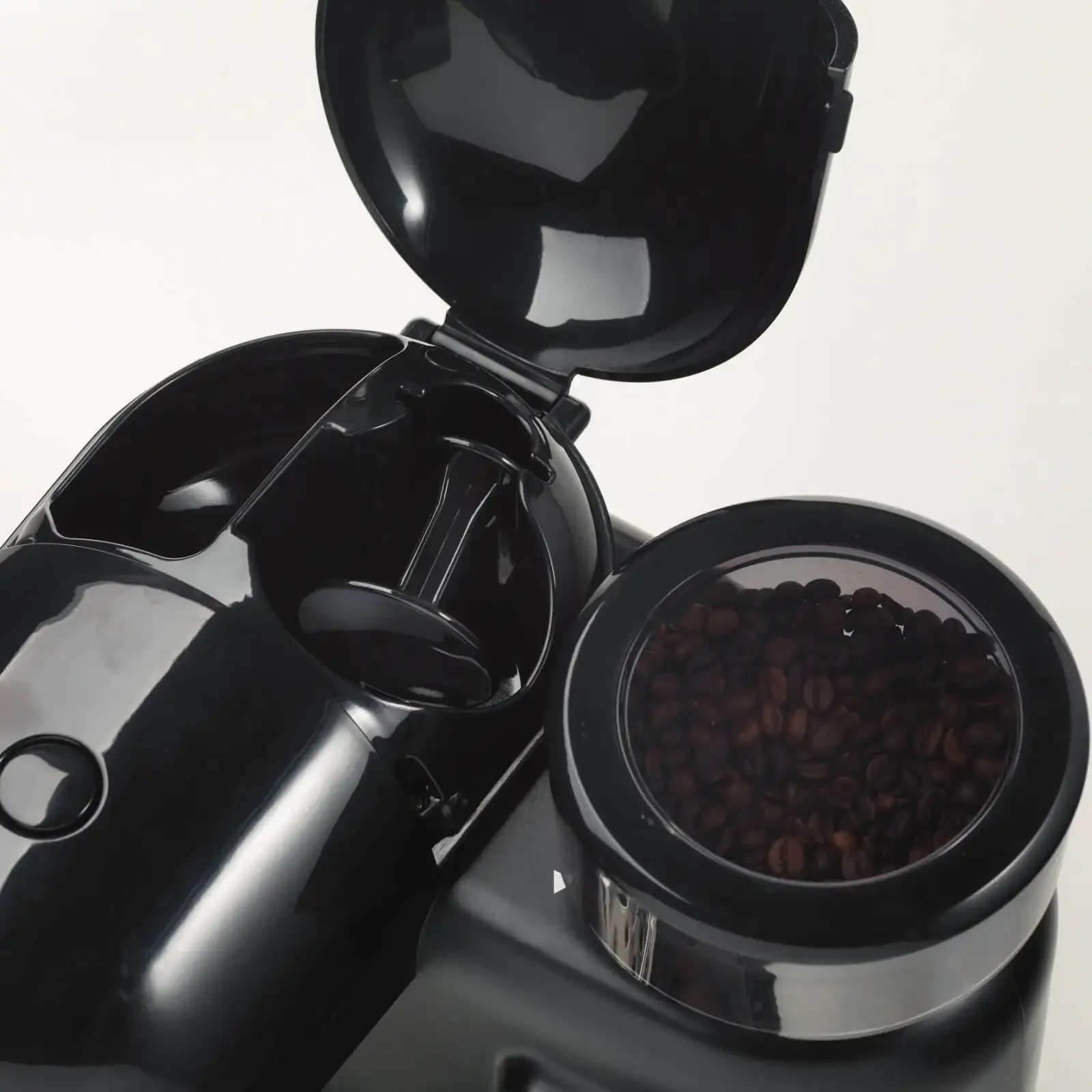 Кофеварки эспрессо ARIETE 1318 black UA