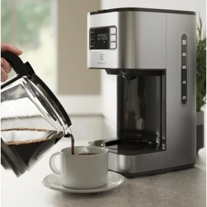 Кавоварка Electrolux E5CM1-6ST UA