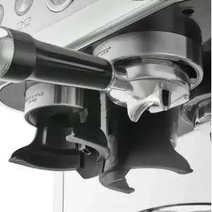 Кавоварка еспрессо Sencor SES 6010SS UA