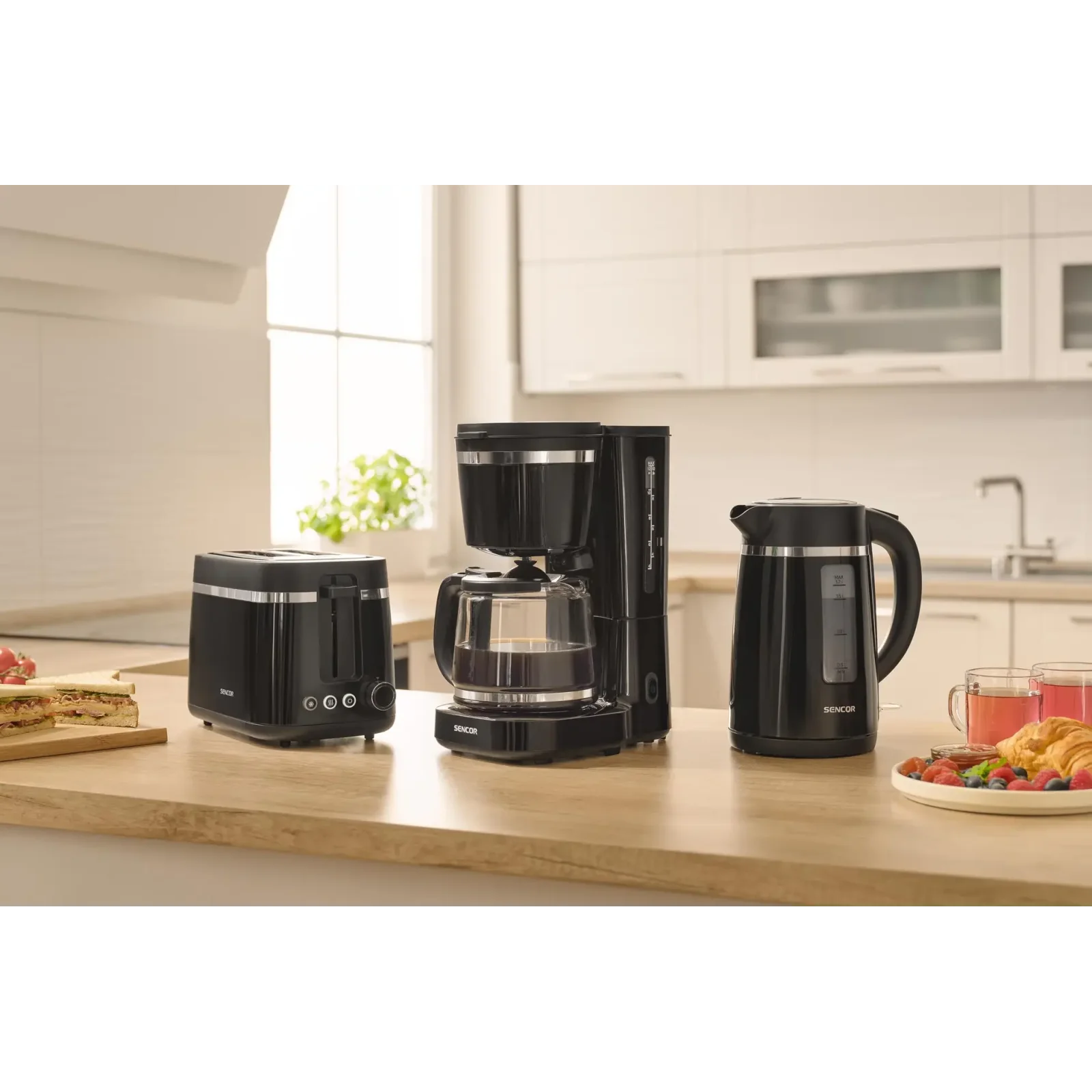 Кавоварка крапельна Sencor SCE 2710BK UA
