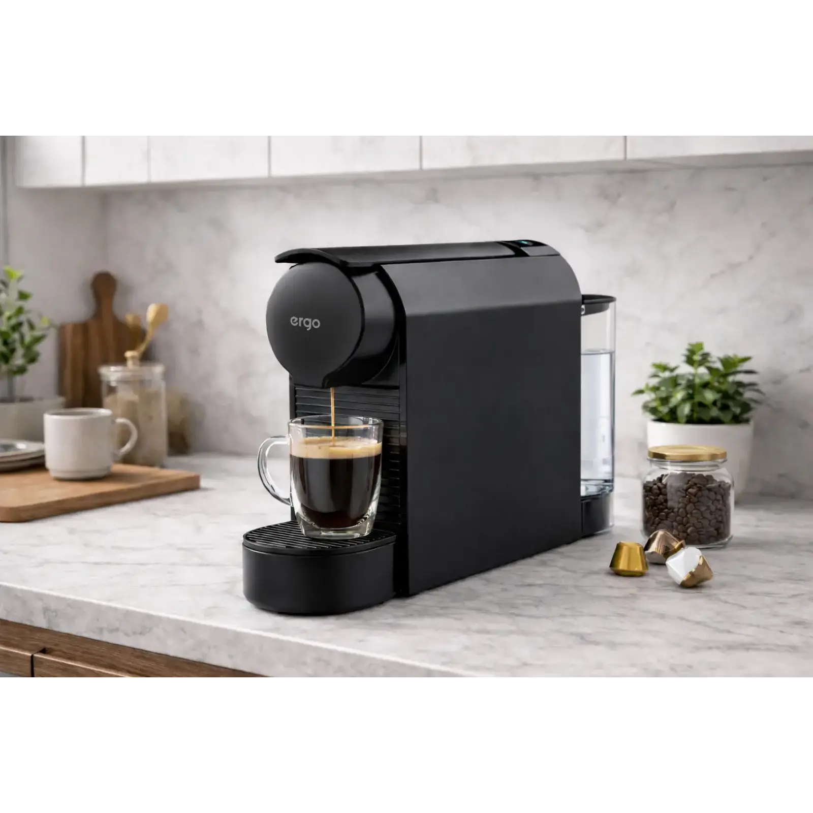 Кофеварка капсульная ERGO CCM-2509 UA