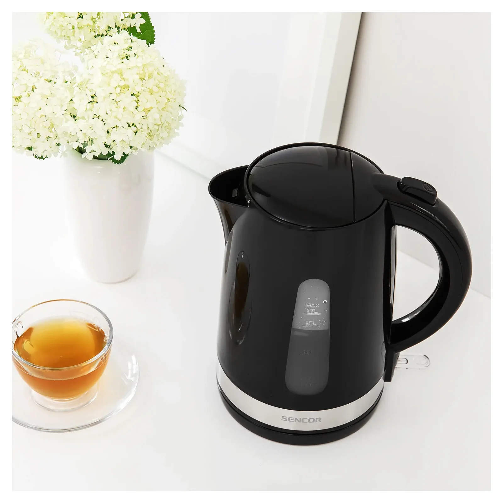 Чайник SENCOR SWK 1749BK UA