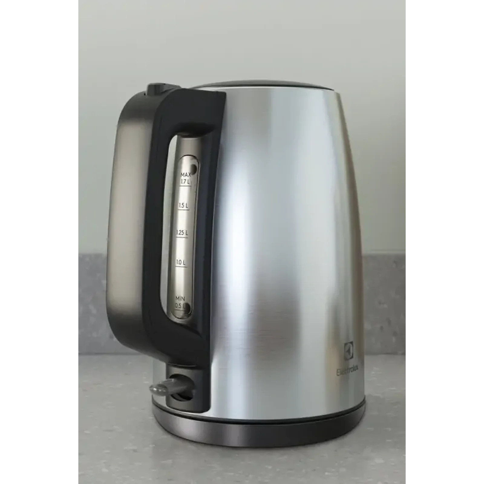 Чайник ELECTROLUX E3K1-3ST UA