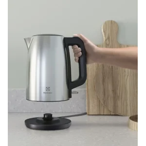Чайник ELECTROLUX E3K1-3ST UA