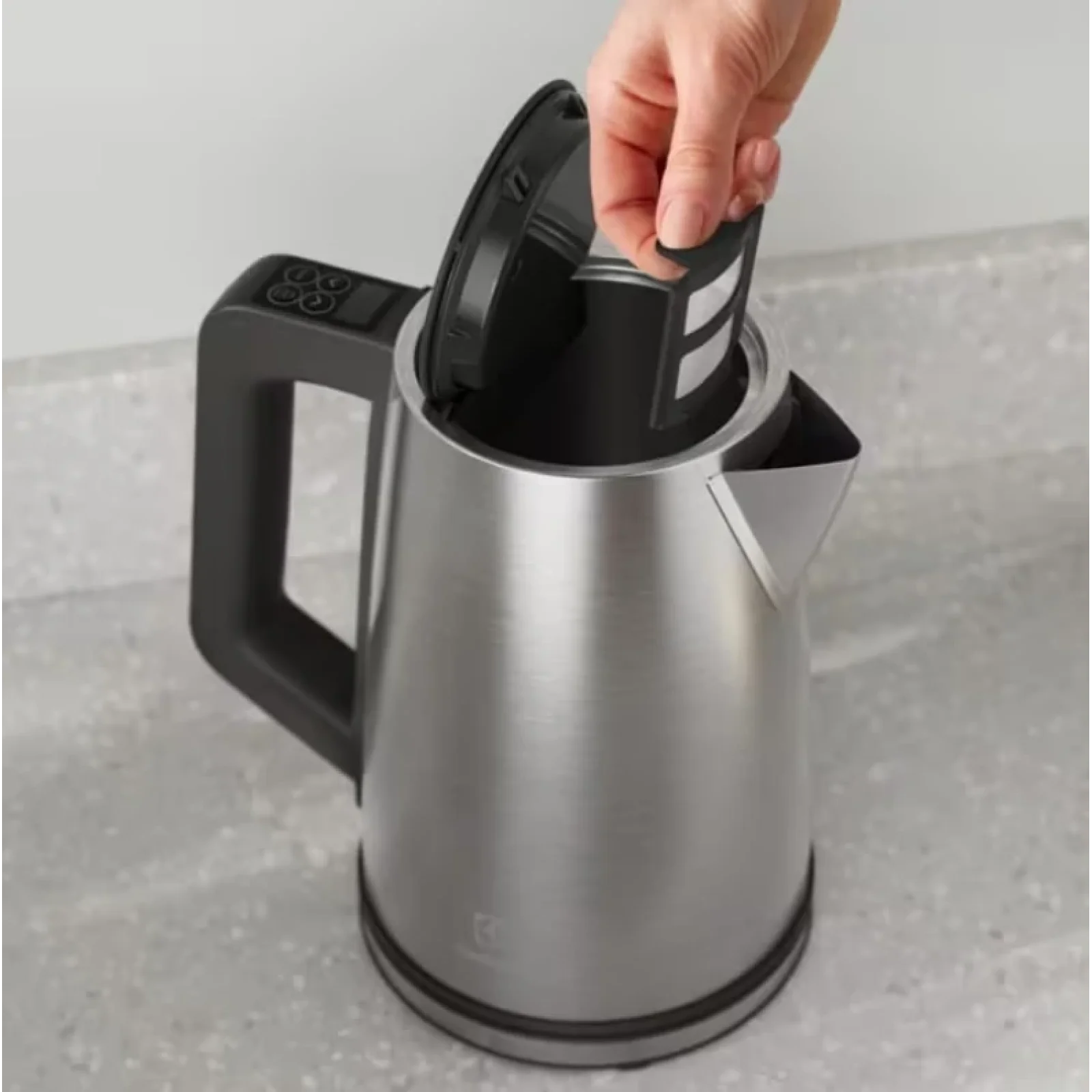 Электрочайник Electrolux E5K1-6ST UA