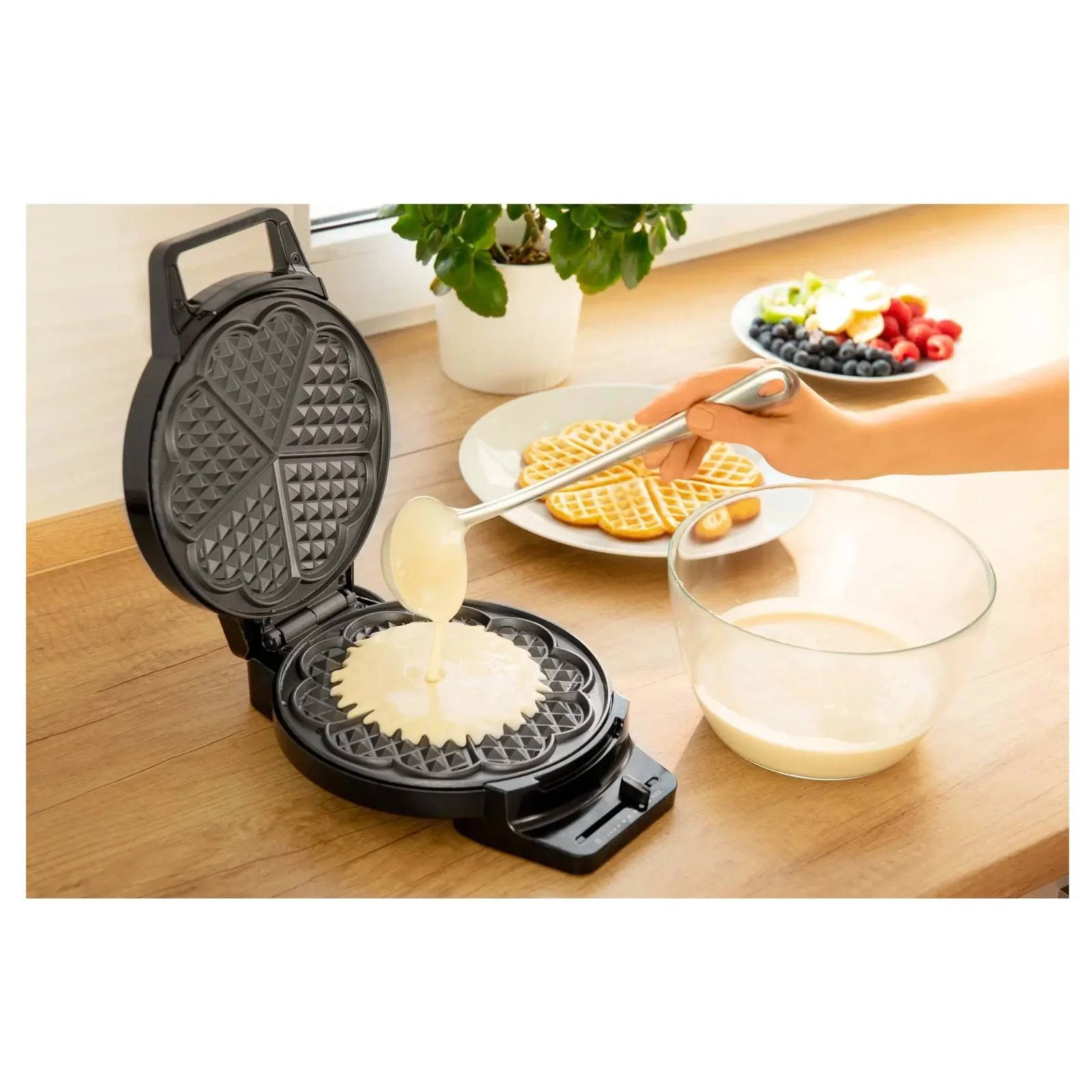 Бутербродниця SENCOR SWF 1010BK UA