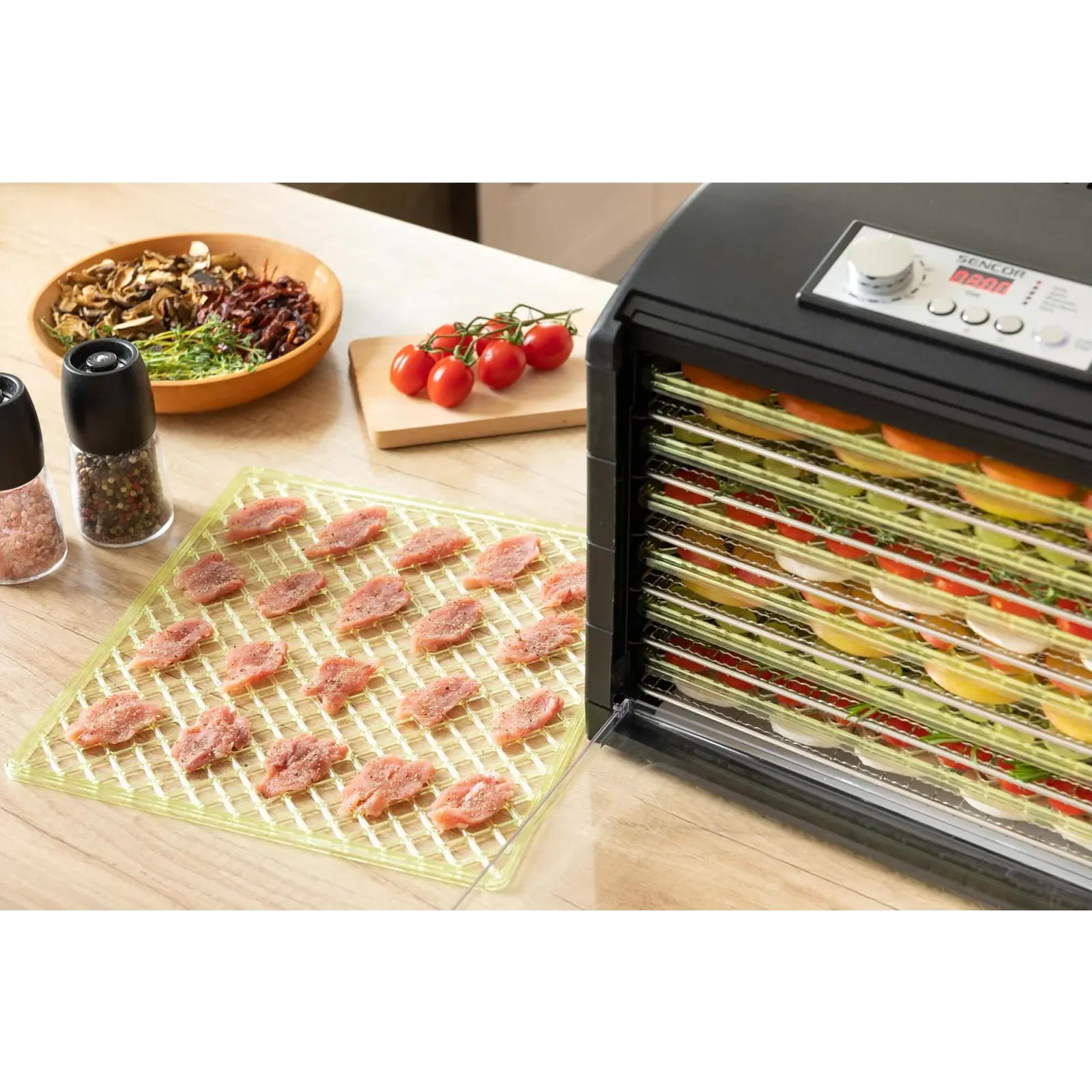 Електросушка SENCOR SFD 6601BK UA