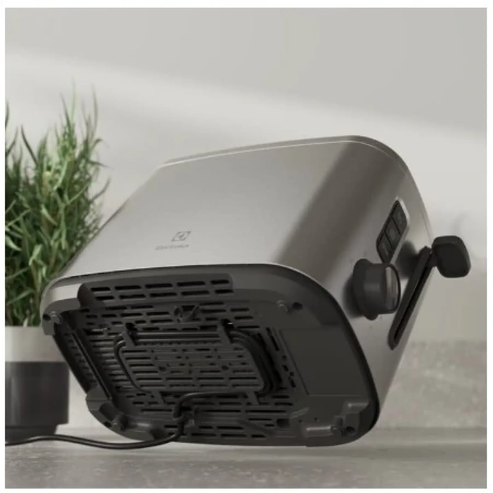 Тостер Electrolux E5T1-4ST UA