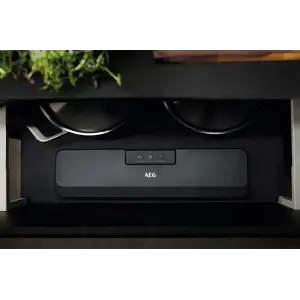 Вакуумный упаковщик AEG VS4-1-4AG UA