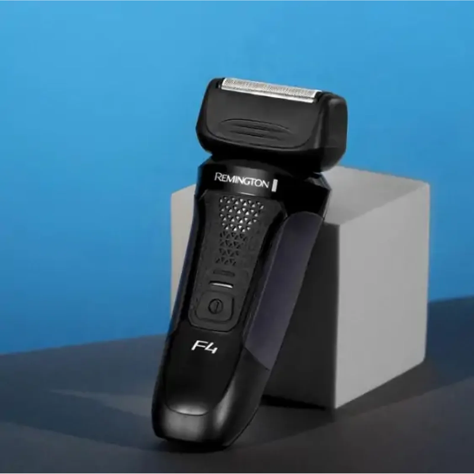 Електрична бритва REMINGTON F4002 UA