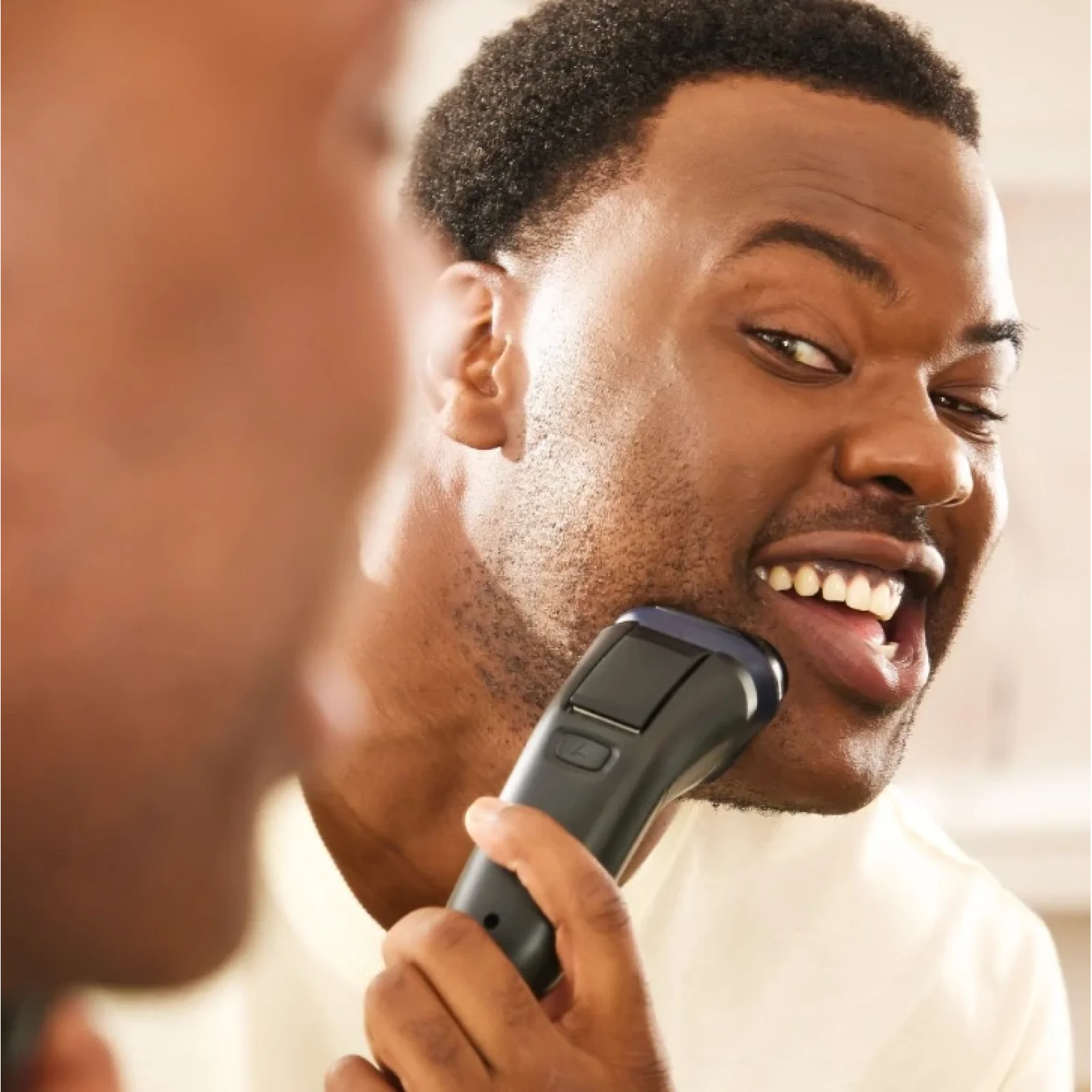 Электробритва Remington R3002 Style Series Rotary Shaver R3 UA