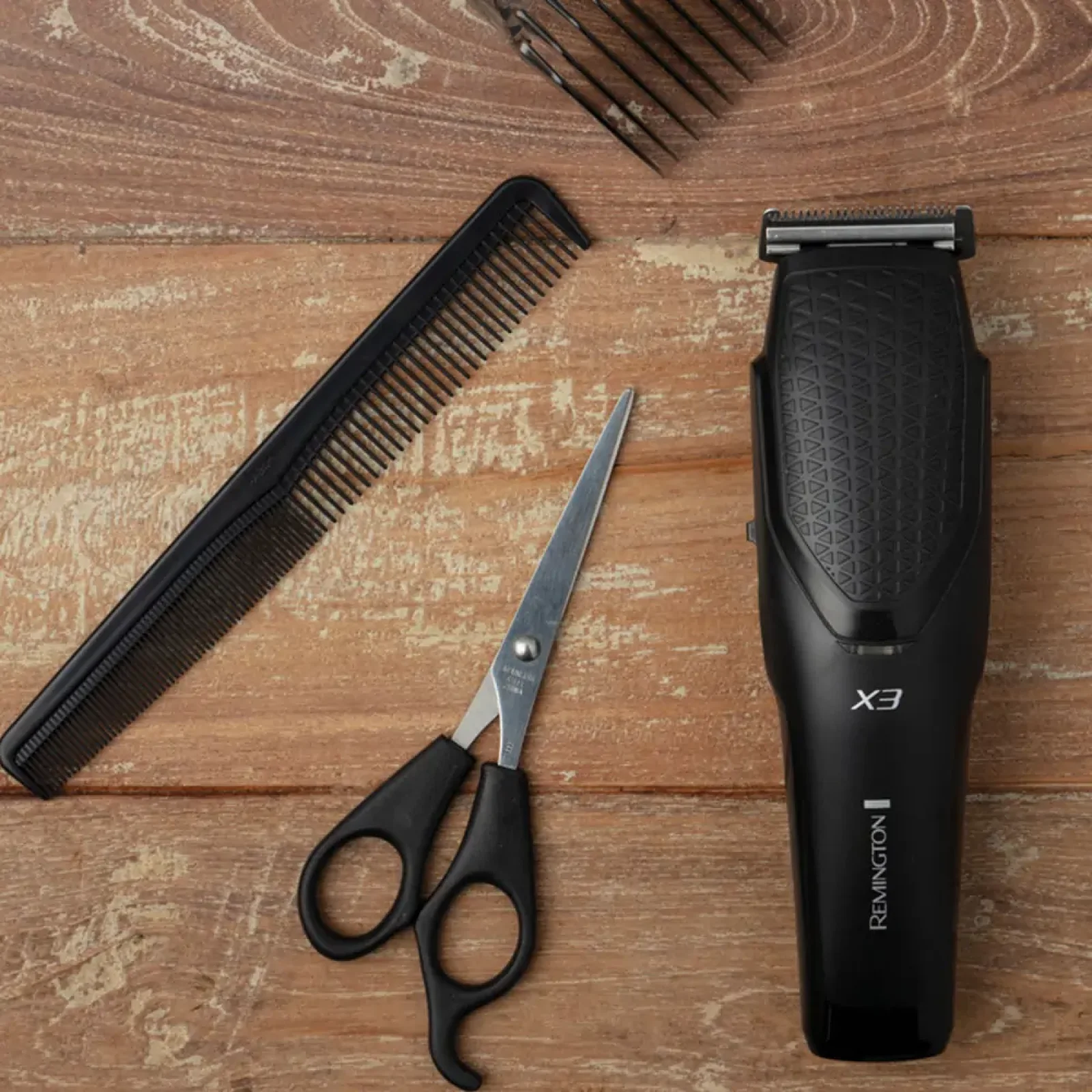 Триммер REMINGTON HC3000GP E51 X3 Power-X Series Giftpack UA
