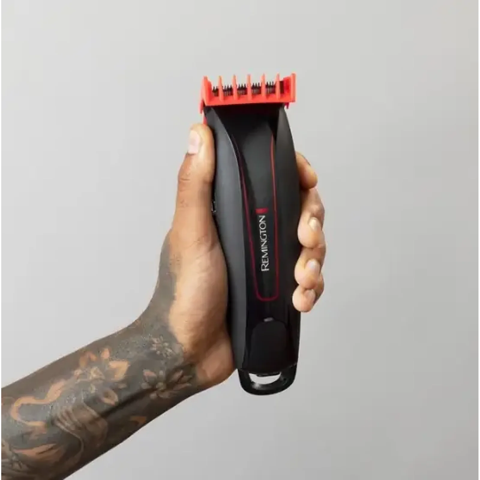 Триммер REMINGTON HC550 UA