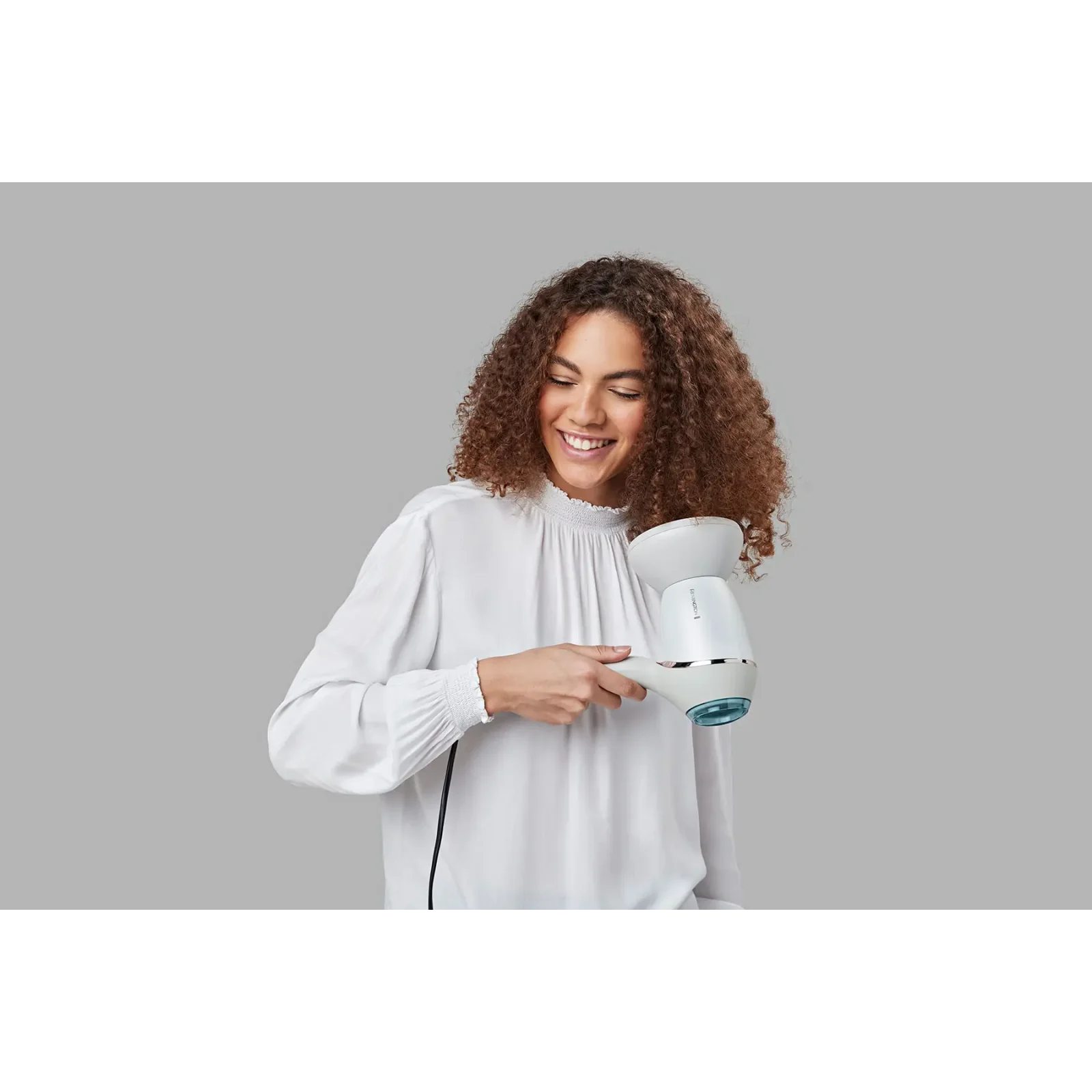 Фен REMINGTON EC9001 HYDRAluxe UA