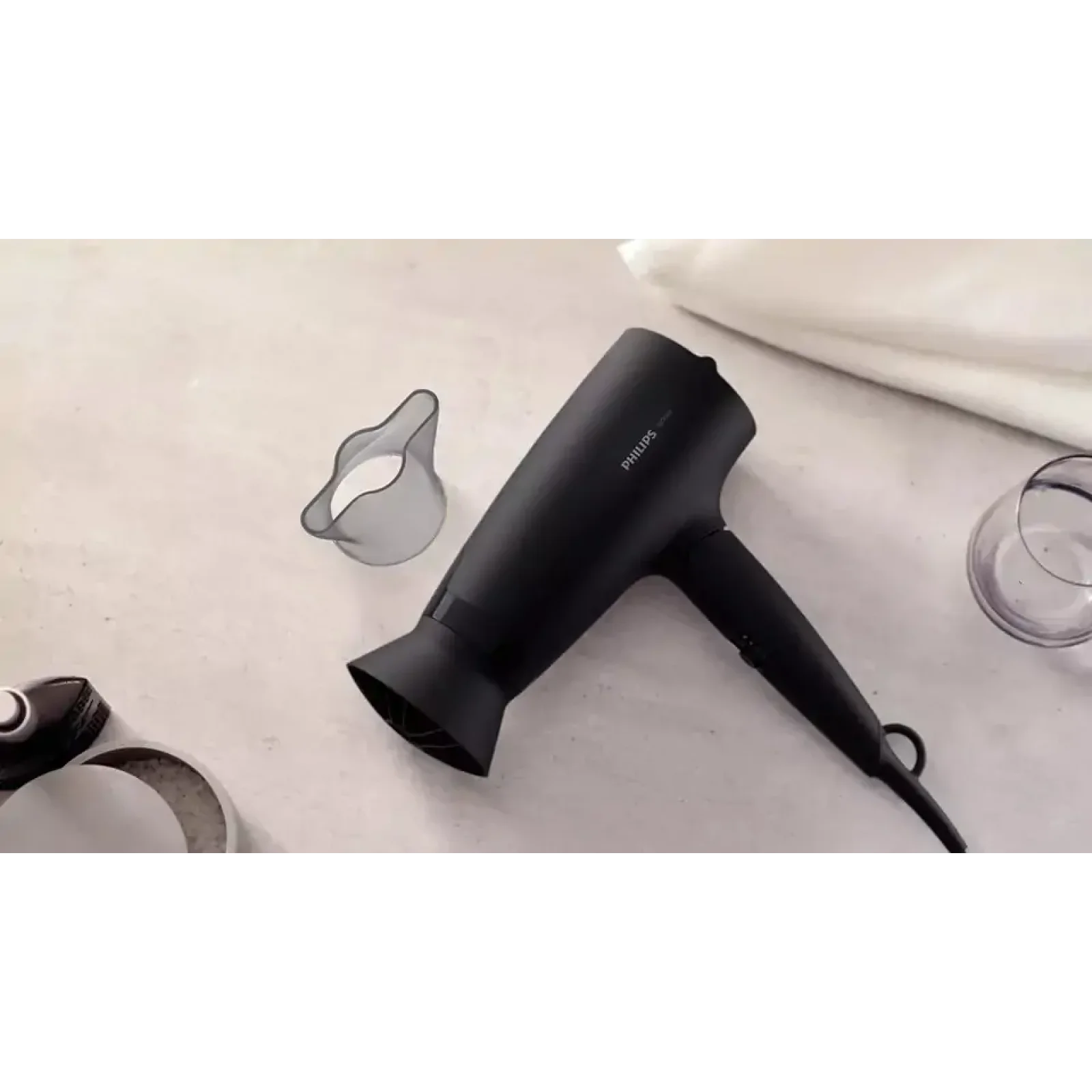 Фен-дорожній Philips BHD308/10 UA