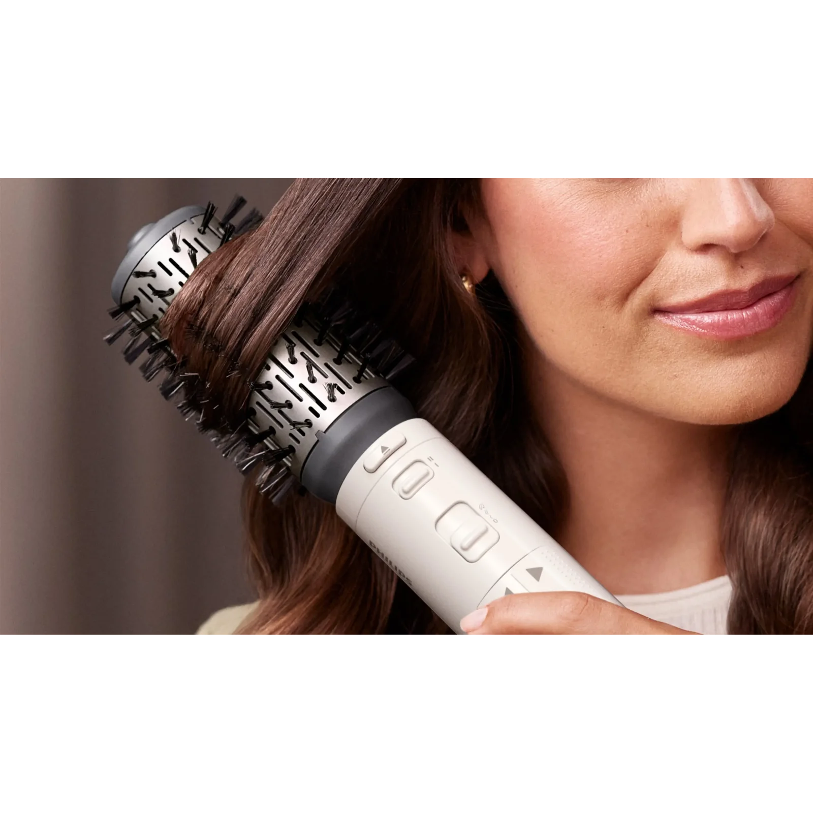 Фен-щетка Philips BHA710/00 UA