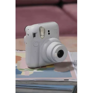 Фотокамера FUJI INSTAX MINI 12 Глиняно-біла UA