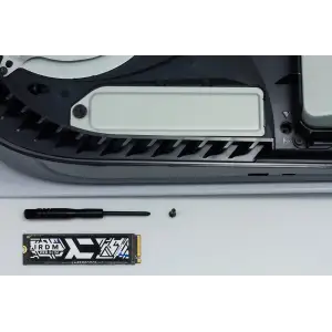 SSD накопитель Goodram IRDM PRO SLIM 2TB M.2 2280 PCIe 4x4 NVMe (IRP-SSDPR-P44S-2K0-80) UA