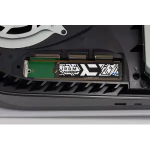 SSD накопитель Goodram IRDM PRO SLIM 2TB M.2 2280 PCIe 4x4 NVMe (IRP-SSDPR-P44S-2K0-80) UA