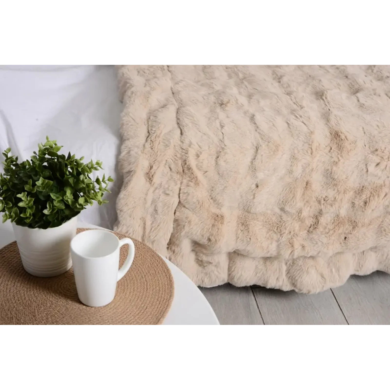 Плед Soho 150х200 см Vip Cream UA