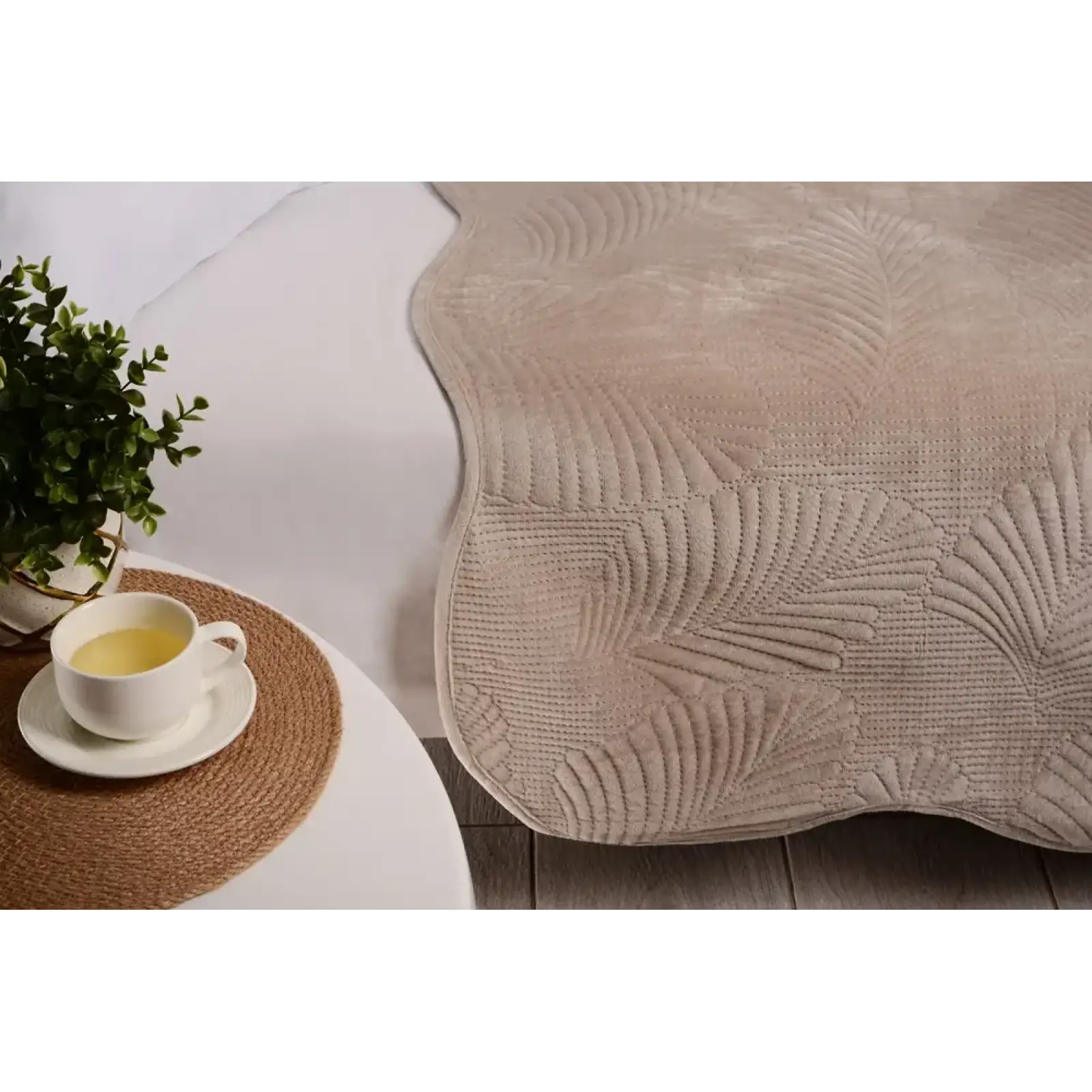 Покрывало Soho 220x240 см Leavs Ivory UA