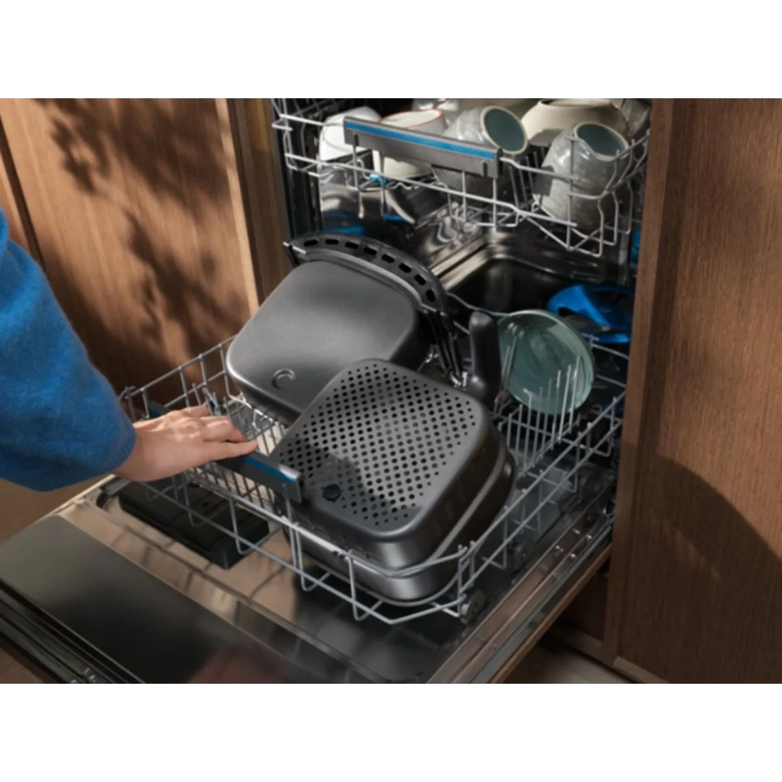 Мультипіч Electrolux EAF3B UA
