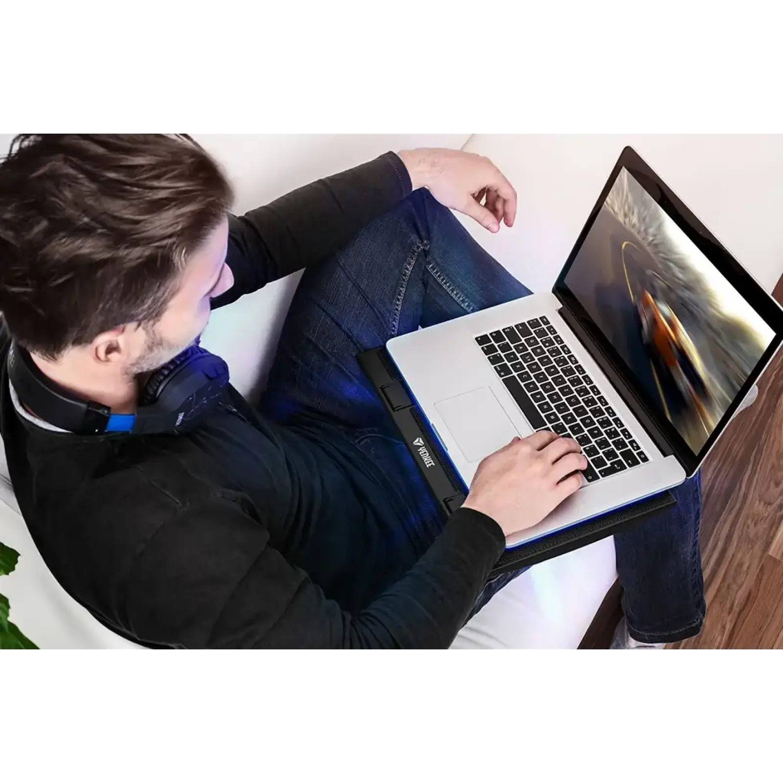 Подставка для ноутбука Yenkee Cooling Notebook Pad YSN 120 UA