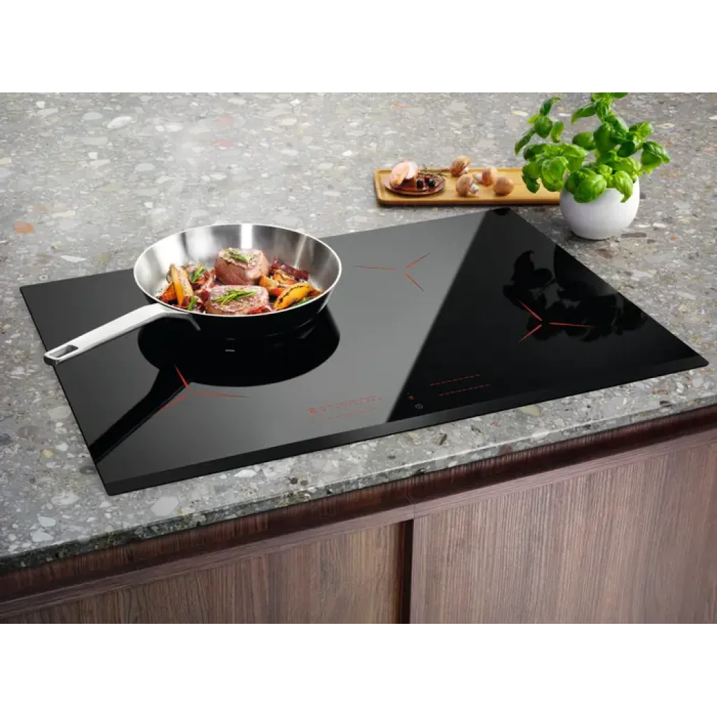 Електрична варильна поверхня Electrolux EIP8146 UA