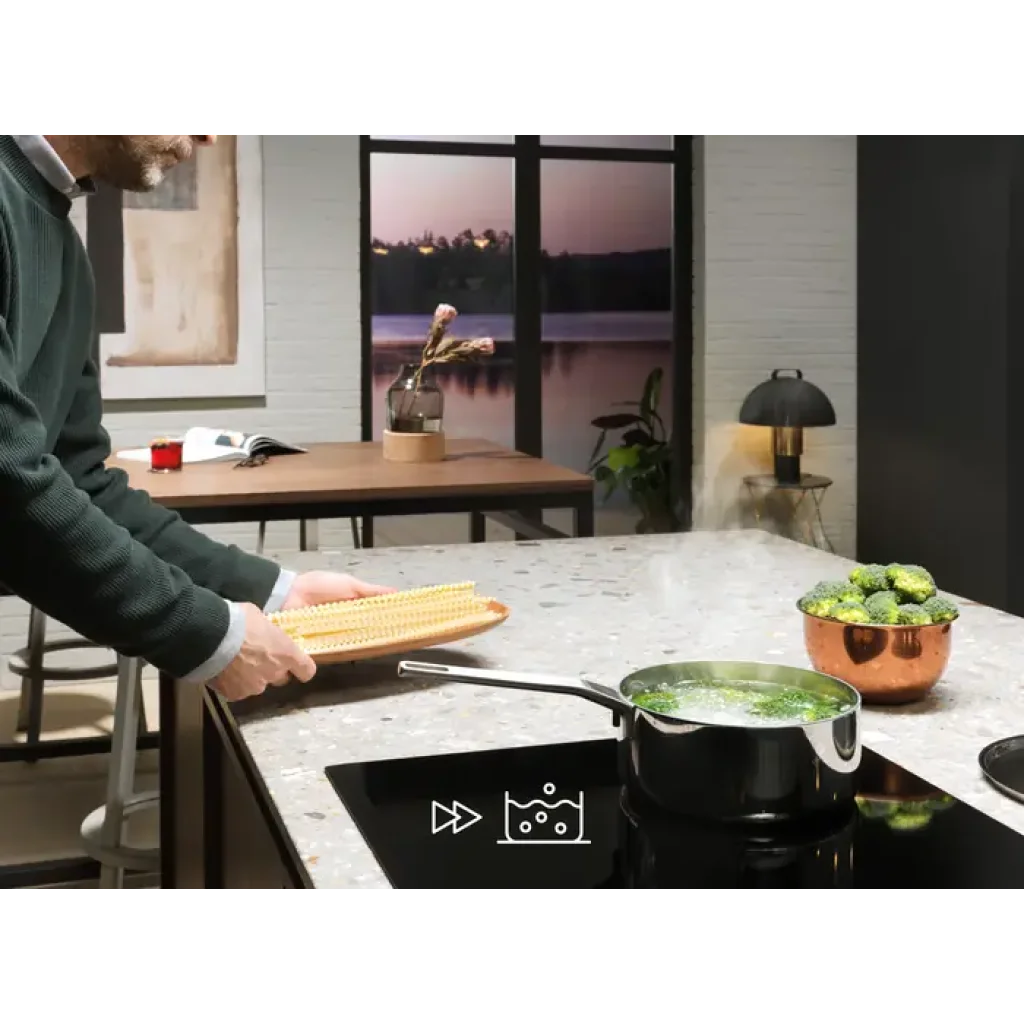 Електрична варильна поверхня Electrolux EIP8146 UA