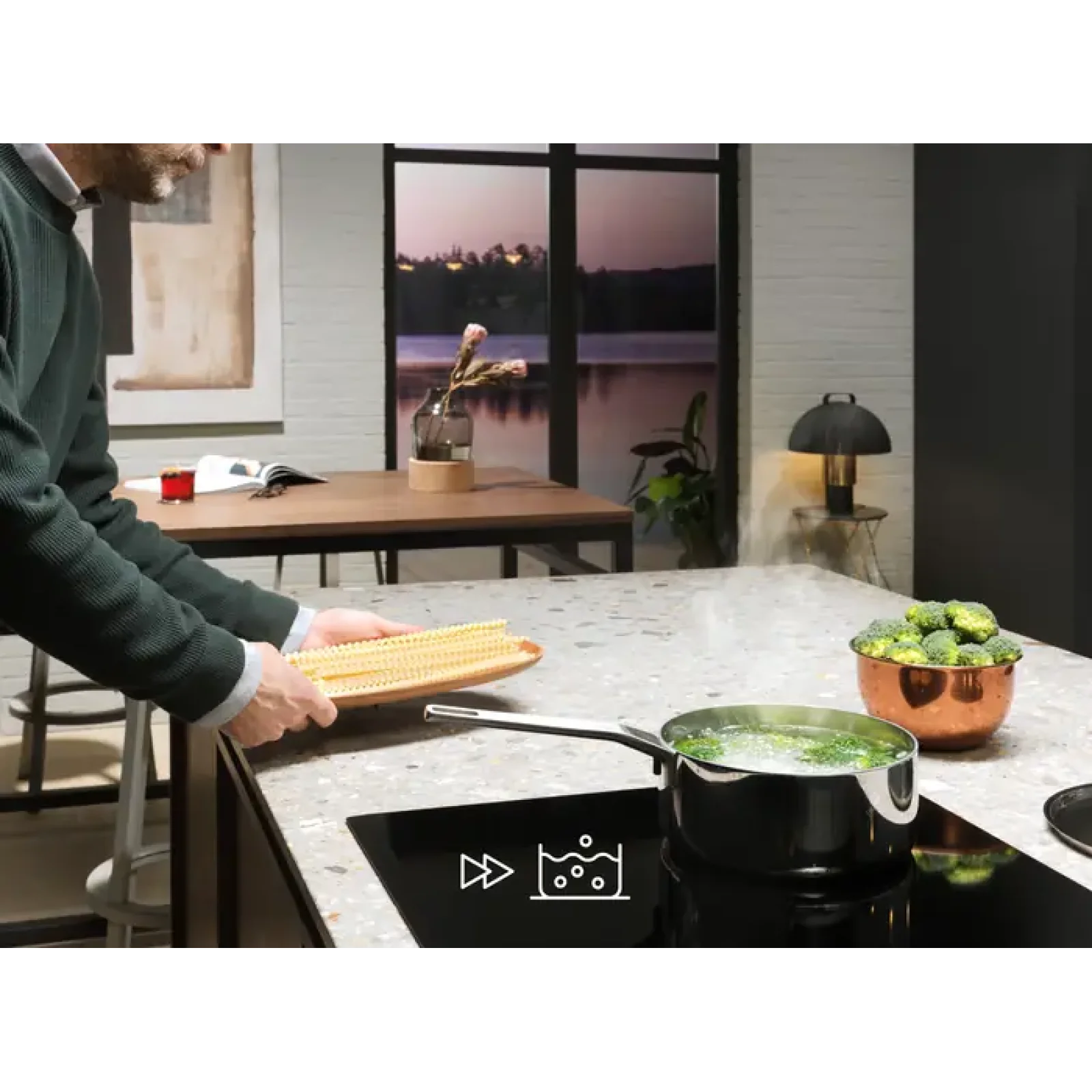 Электрическая варочная поверхность Electrolux EIP8146 UA