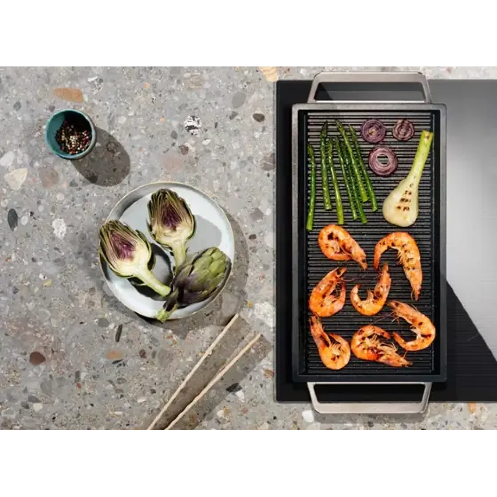 Электрическая варочная поверхность Electrolux CIV 634 UA