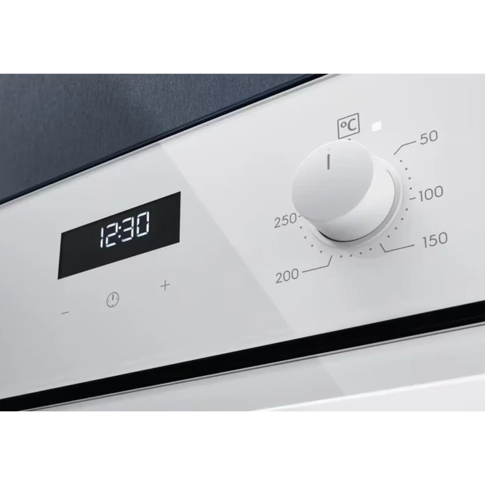 Електрична духова шафа Electrolux EOF5F50BV UA