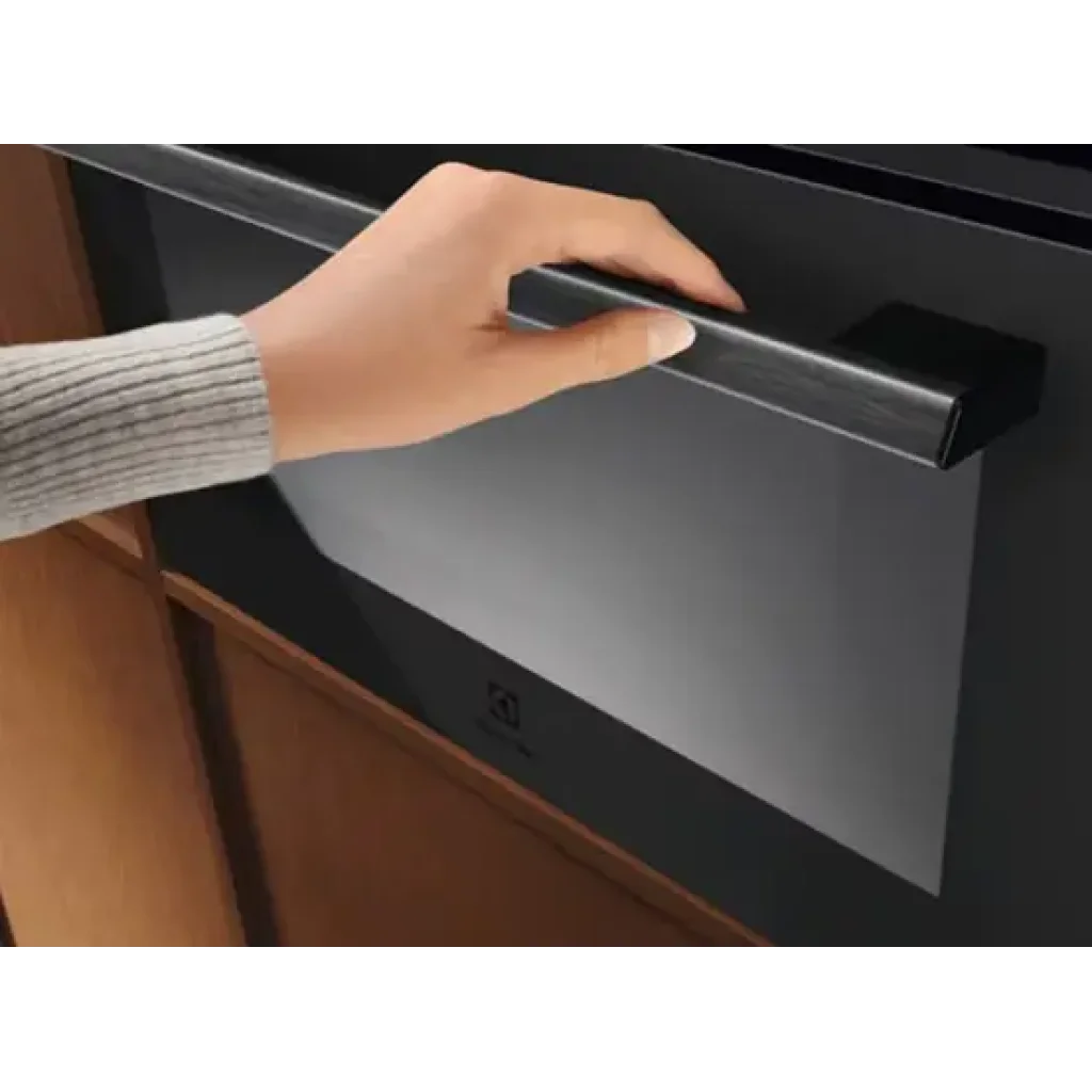 Электрический духовой шкаф Electrolux EVM9E2XT UA