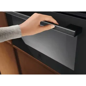 Электрический духовой шкаф Electrolux EVM9E2XT UA